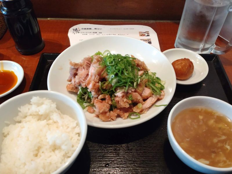 味らいの油淋鶏定食