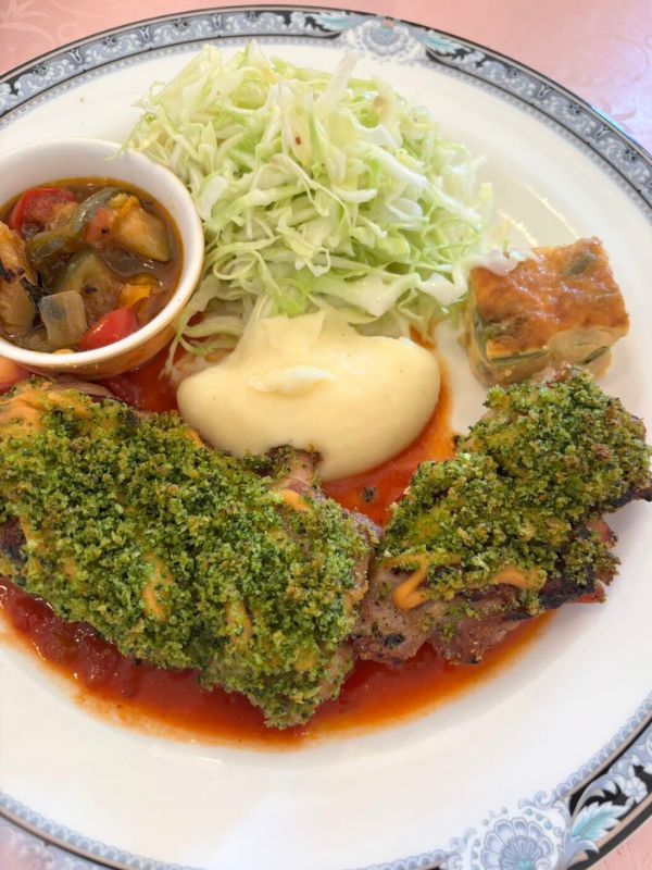 鶏もも肉の香草パン粉焼き