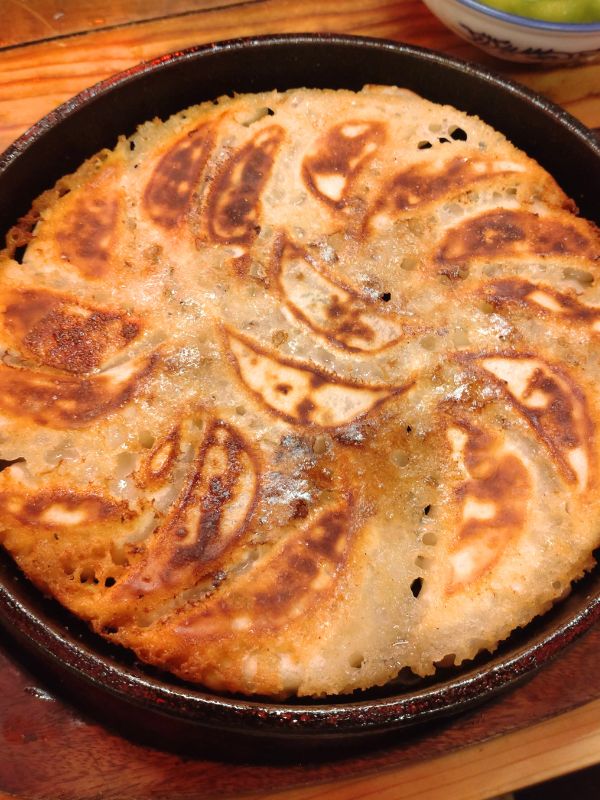 餃子の山崎の鉄鍋餃子