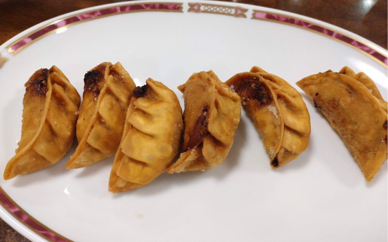 ぎょうざやさんの揚げ餃子
