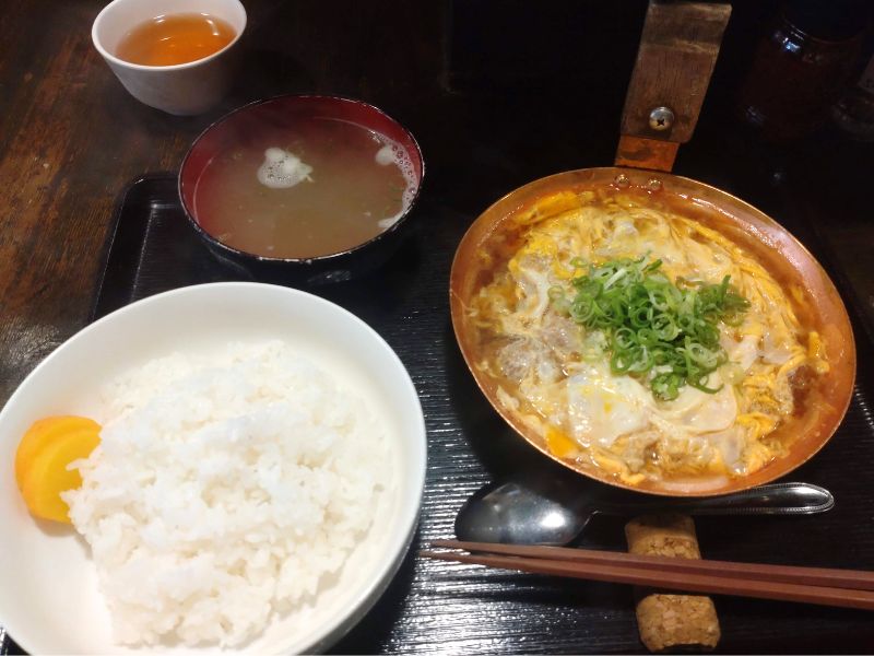 喝鈍Wたまごと赤だし