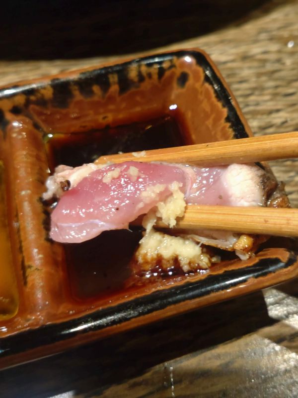 咲鳥やの刺身盛り合わせ鳥タタキインサート