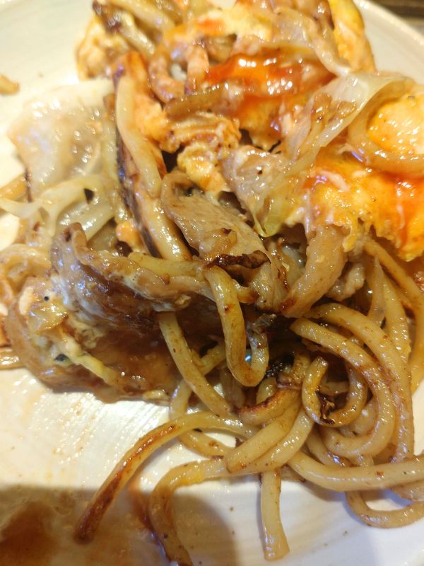 桃太郎のオムソバインサート