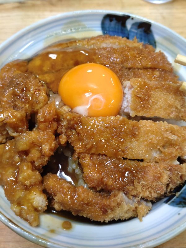 デミかつ丼