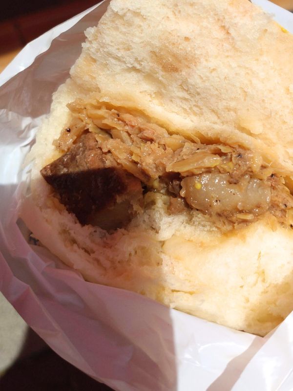 山珍のぶたまん