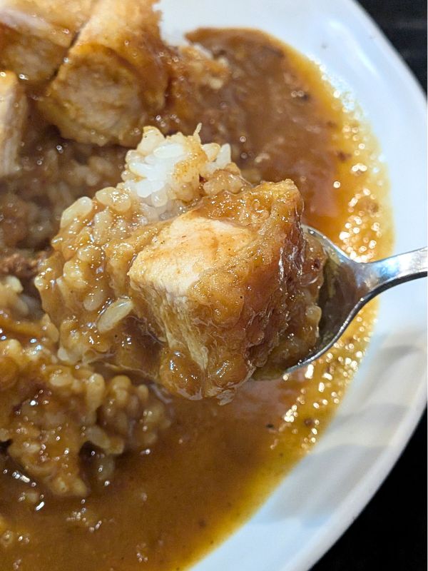 カルダモンのロース豚カツカレーインサート