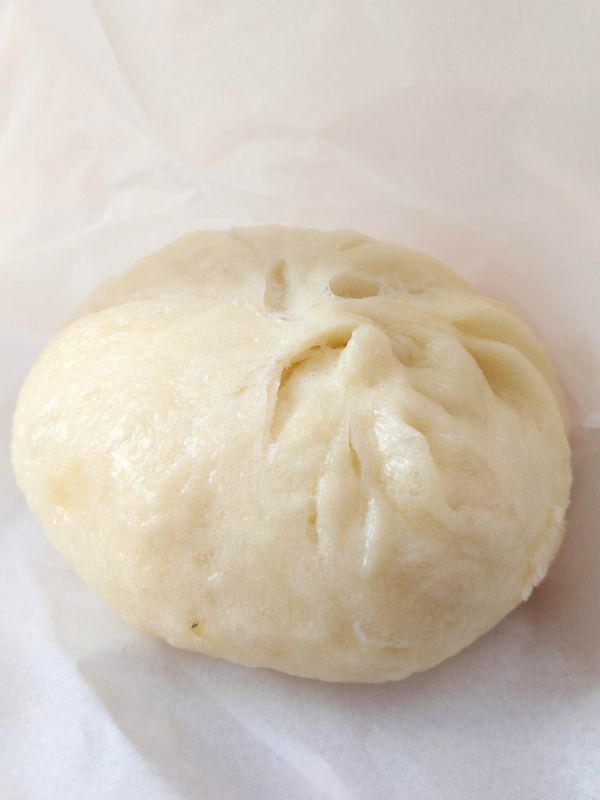 三宮一貫樓の豚まん