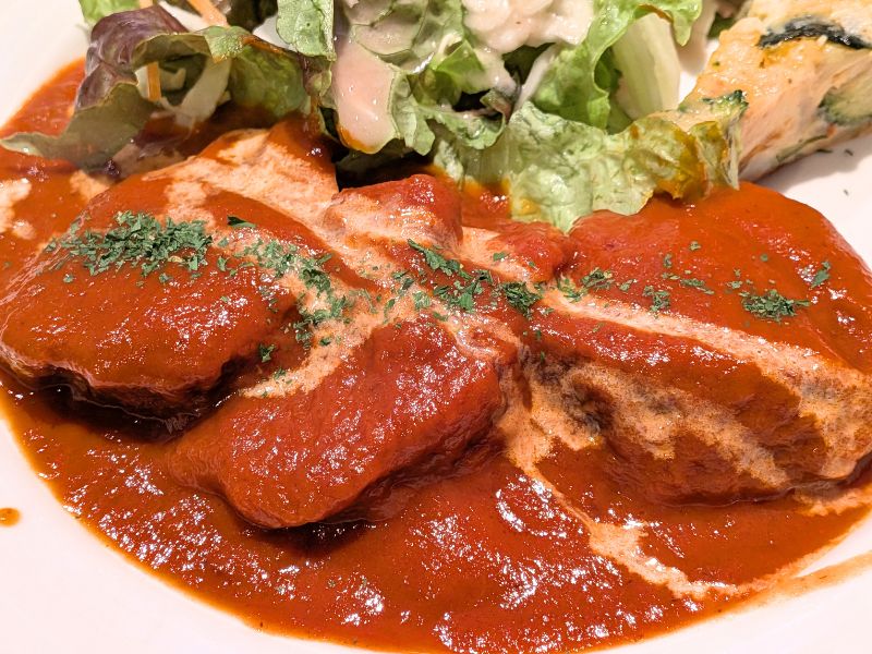 洋食ビストロAWANOのタンシチュー