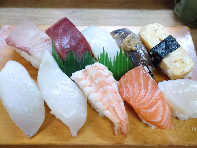 すし鶴のにぎり10貫その1